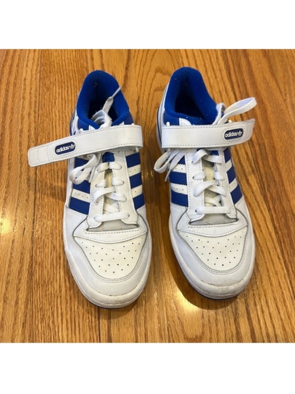 Great Condition Women's Adidas Sneakers- White and Blue, Size Women's 8, Men's 6